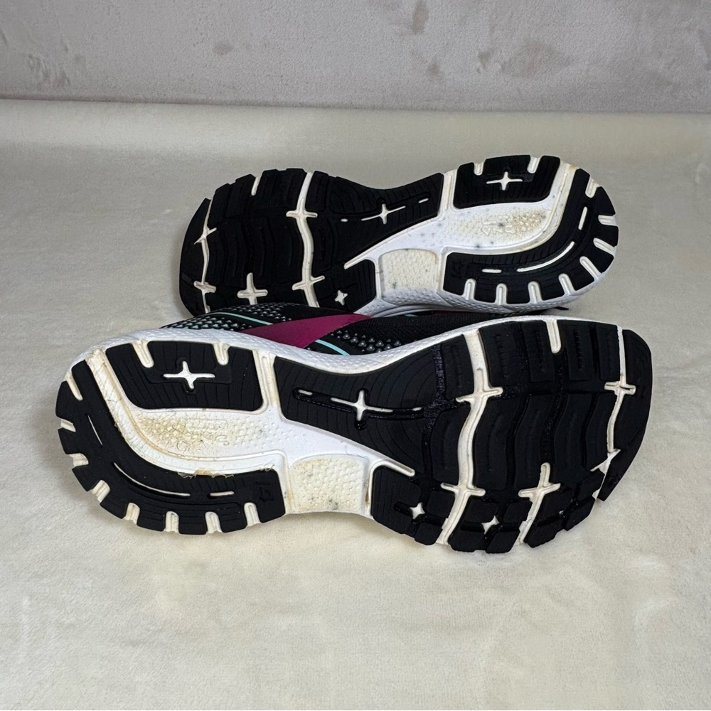 Brooks Ghost 14 Women's US 9.5 Black & Pink Athletic Sneaker Running Shoes - Picture 6 of 9